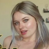Miss Ruby Grey Meztelen