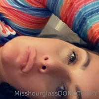 misshourglass Meztelen