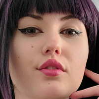 MissMay Meztelen