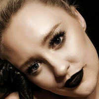 Mistress Primrose Meztelen