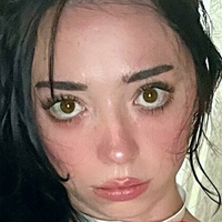 Molly Moon Meztelen