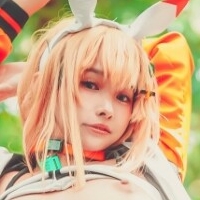 Momocat.0w0 Meztelen