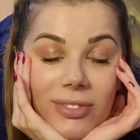 momsaysitsokey Meztelen