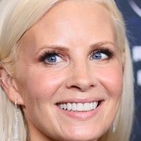 Monica Potter Meztelen