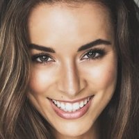 Monika Radulovic Meztelen