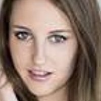 Monique Larratt Meztelen