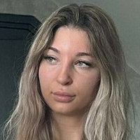moree Meztelen