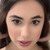 Myara Bigo Meztelen