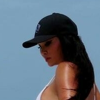 Mzdanalee Meztelen