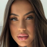 Nadia Dytrych Meztelen
