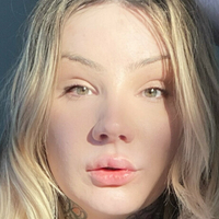nadiabrat Meztelen