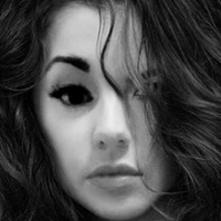 nadinetilley Meztelen