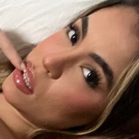 Nahid Boujraf Meztelen