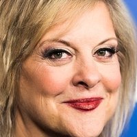Nancy Grace Meztelen