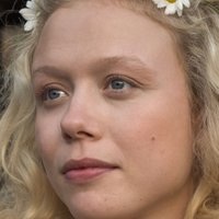 Naomi Battrick Meztelen