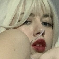 Naomifrosti Meztelen
