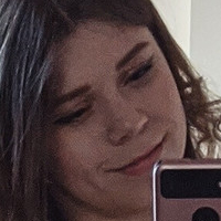 Naomioop Meztelen