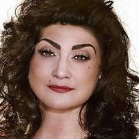 Natalie J. Robb Meztelen