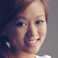 Nathalie  Nguyen Meztelen