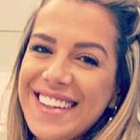 Naty Potira Meztelen