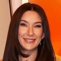 Neda Peemüller Meztelen