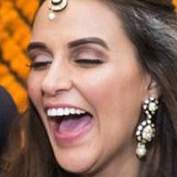 Neha Dhupia Meztelen