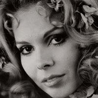 Nélida Lobato Meztelen
