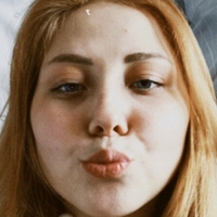 nestyya Meztelen