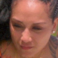Nia Guzman Meztelen