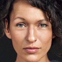Nicola Ruf Meztelen