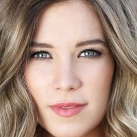Nicole Coulon Meztelen