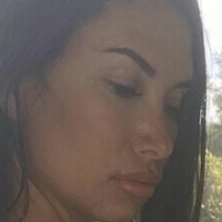 Nicole McNair Meztelen