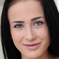 Nicolelove Meztelen