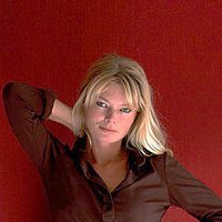 Nienke Brinkhuis Meztelen