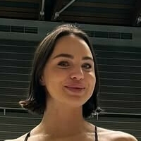 Nika Godun Meztelen