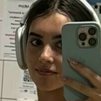 nika_la Meztelen