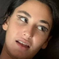 Nikairani Meztelen