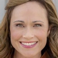 Nikki Deloach Meztelen