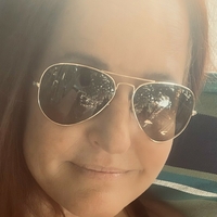 Nikki Irish Meztelen