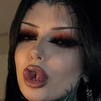 nikkibitezfree Meztelen