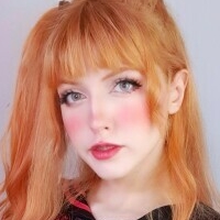 Nimphetty Meztelen