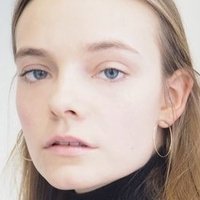 Nimue Smit Meztelen