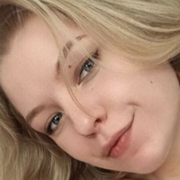 Nina Fragole Meztelen