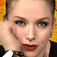 Nina Lombardo Meztelen