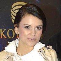Nina Osenar Meztelen