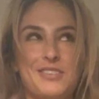 Noellehear Meztelen