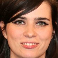 Nora Tschirner Meztelen