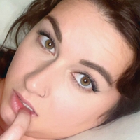 Nova Reilly Meztelen