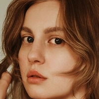 Novosyolova Anna Meztelen