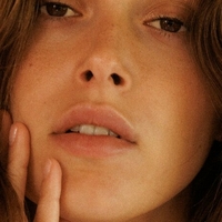 Nuria Oliu Sanchez Meztelen